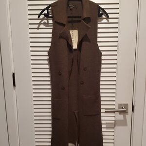 Love Tree Brown Sleeveless Sweater Vest